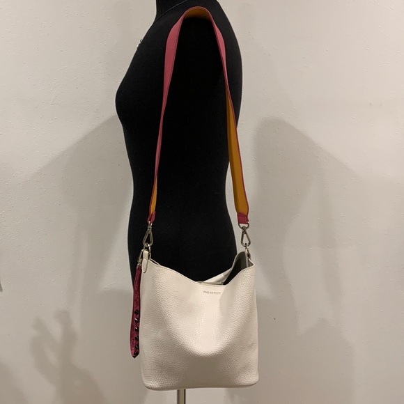 FIND KAPOOR BAG - Picture 2 of 16